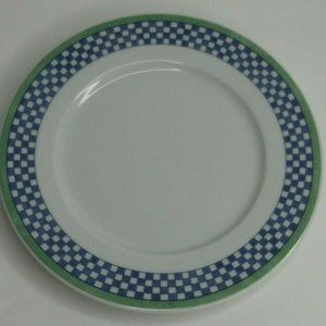 NEW set of 2 VILLEROY AND BOCH SWITCH 3 CASTELL Checkered BREAD PLATES 6 3/4”